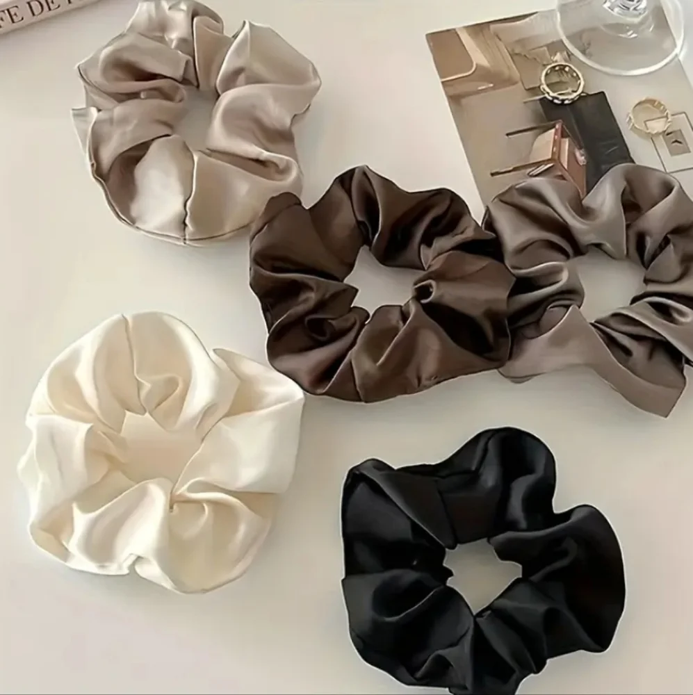 🆕BUY 1 SET GET 1🎉🎉🎉🎉5 PIECE SET SATIN HAIR SCRUNCHIES